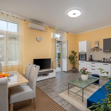 Riviere Luxury Apartment Fiume Esterno foto